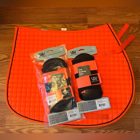 Bundle - blaze orange PRI English saddle pad x1 med WW boot, x1 large WW boot - Picture 1 of 1